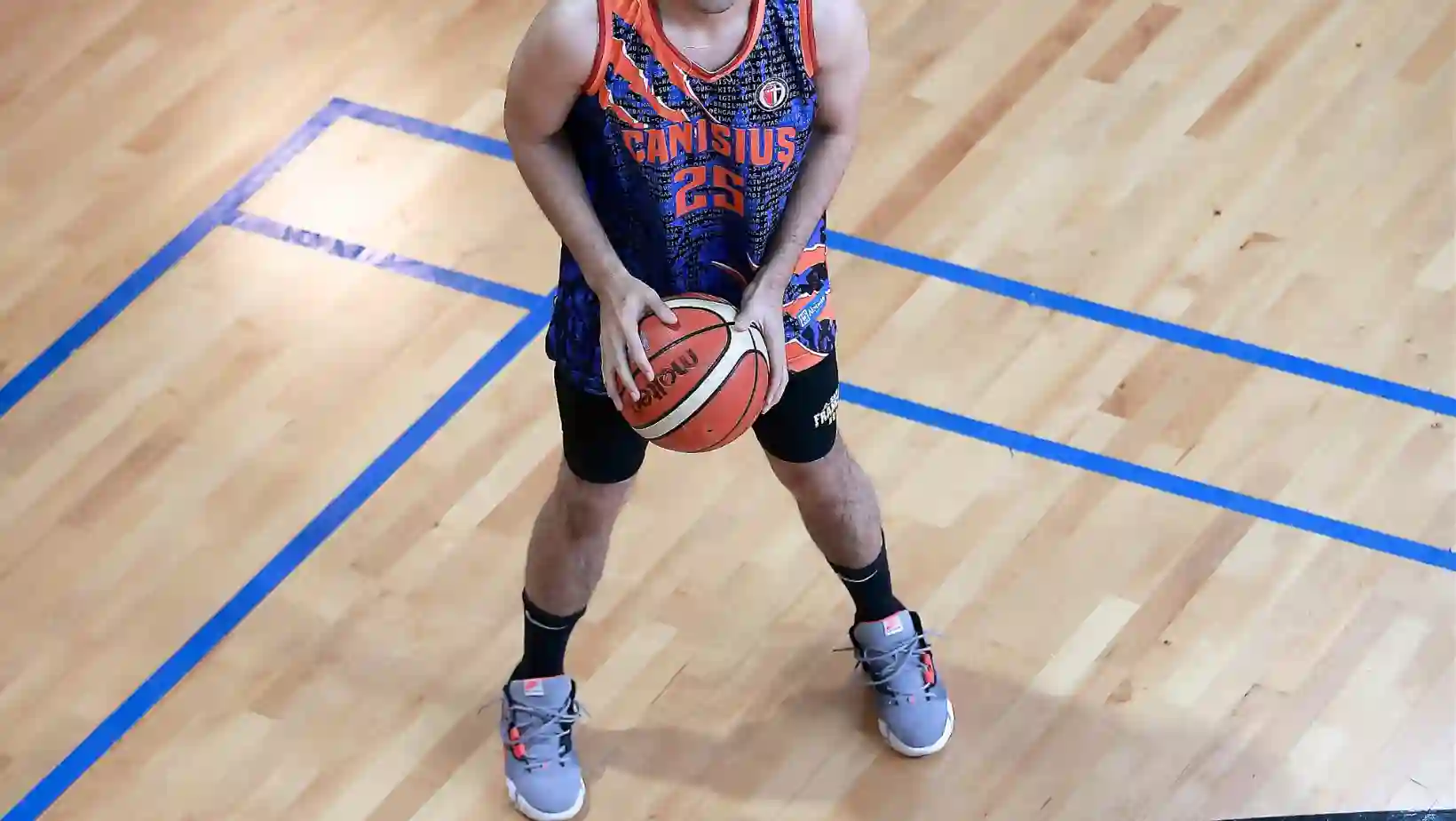 Custom jersey basket